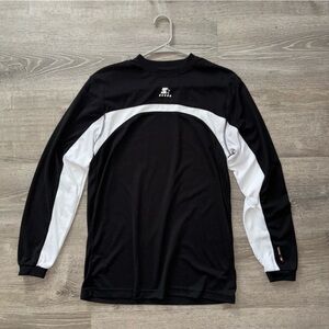 Black athletic long sleeve Starter shirt men’s small